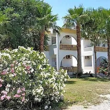 Hotel Paradise 3*